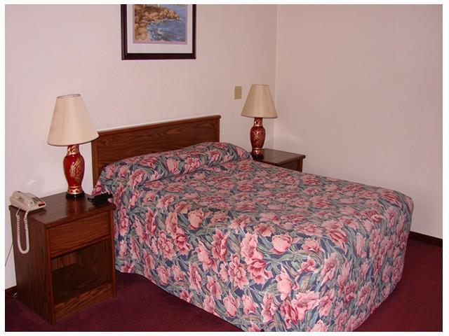 Red Carpet Inn Hillsville Kamer foto